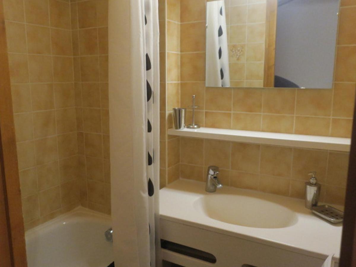 Petit Appartement Cocooning - 5 Personnes - Fr-1-198-196 Chatel Ngoại thất bức ảnh